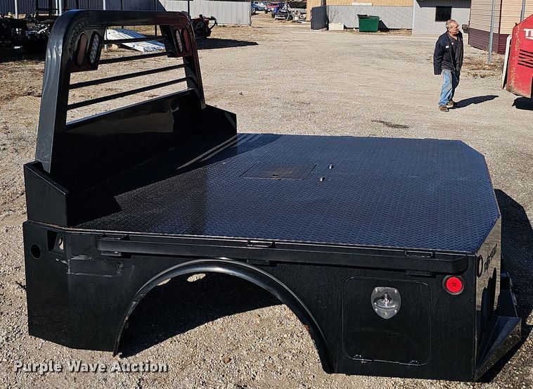 image for item OJ9217 2017 Norstar flatbed