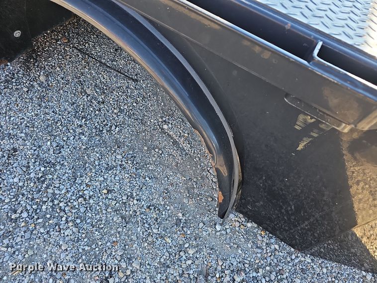 image for item OJ9217 2017 Norstar flatbed