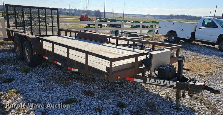 image for item OJ9244 2016 Lamar Utility Trailer utility trailer