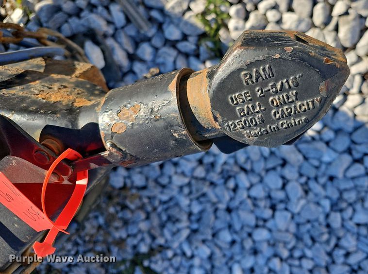 image for item OJ9244 2016 Lamar Utility Trailer utility trailer