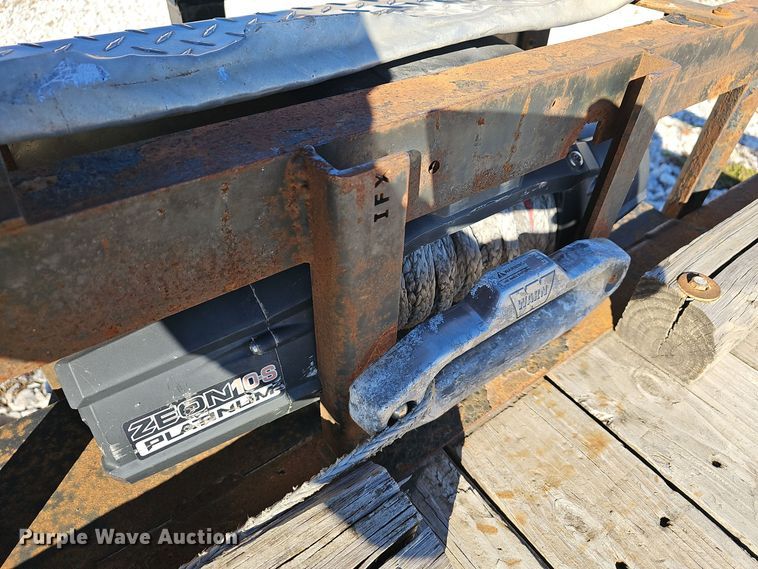 image for item OJ9244 2016 Lamar Utility Trailer utility trailer