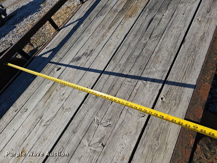 image for item OJ9244 2016 Lamar Utility Trailer utility trailer