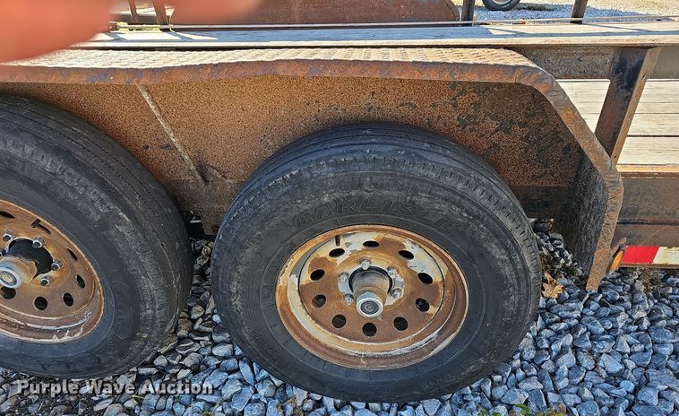 image for item OJ9244 2016 Lamar Utility Trailer utility trailer