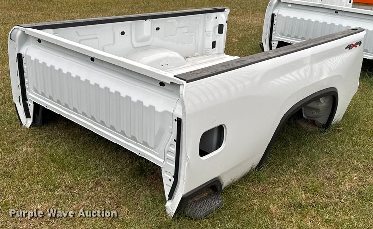 image for item OJ9267 Pickup truck bed