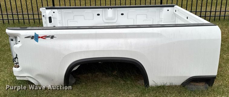 image for item OJ9267 Pickup truck bed