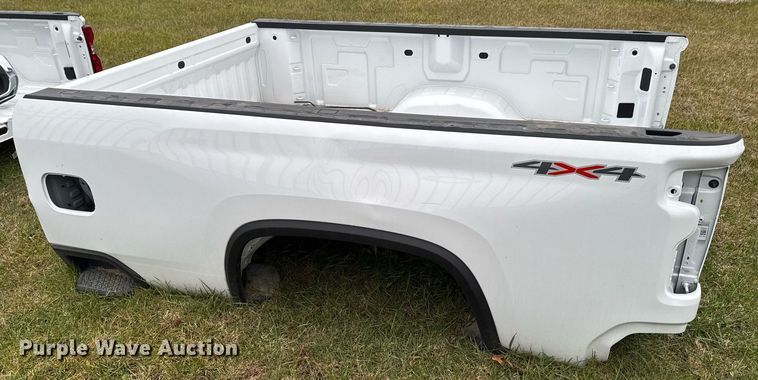 image for item OJ9267 Pickup truck bed