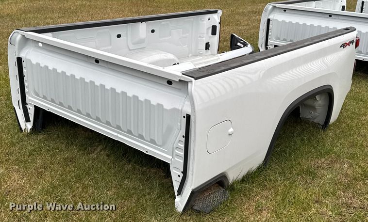 image for item OJ9268 Pickup truck bed