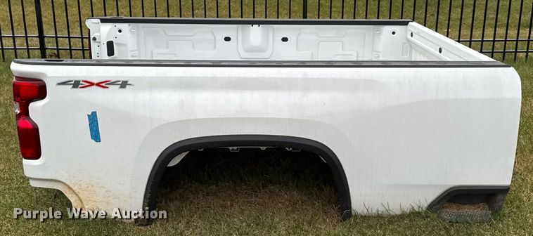 image for item OJ9268 Pickup truck bed