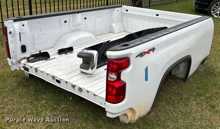 image for item OJ9268 Pickup truck bed