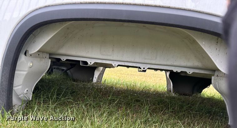 image for item OJ9268 Pickup truck bed