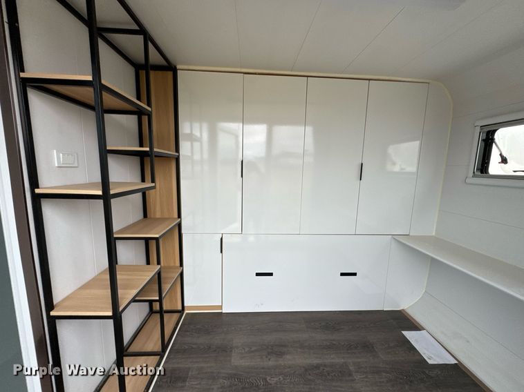 image for item OJ9274 Mobile office