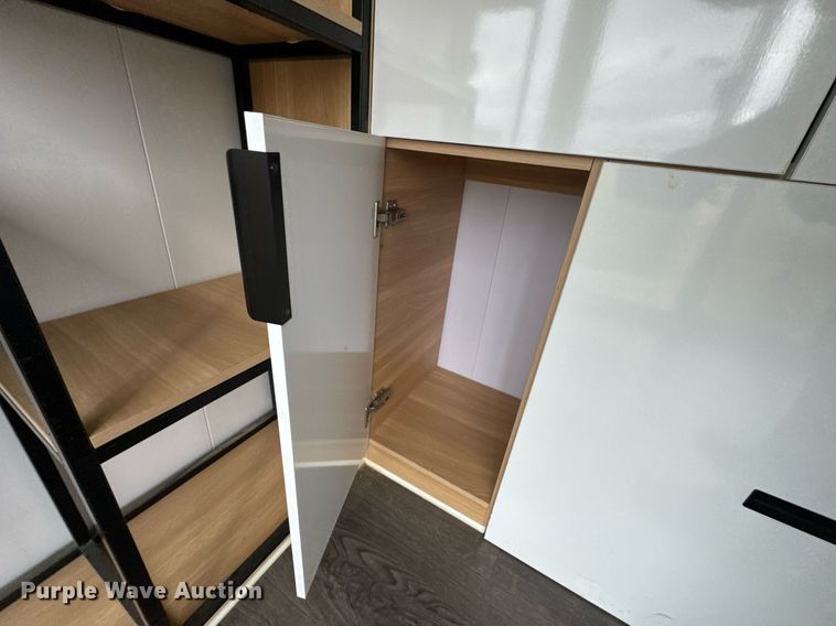 image for item OJ9274 Mobile office