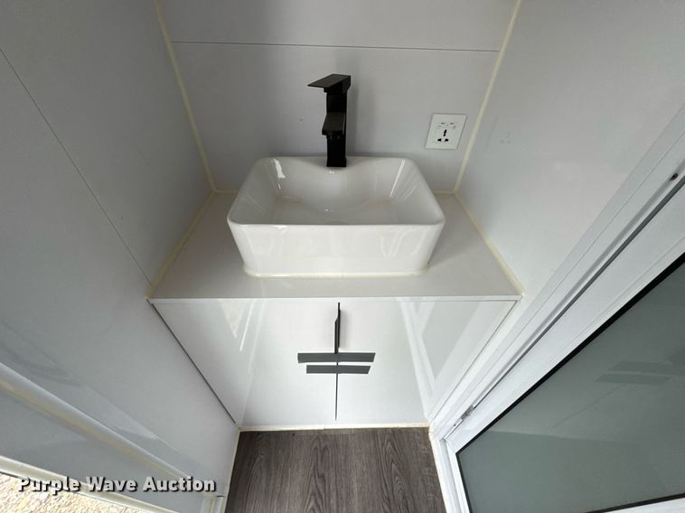 image for item OJ9274 Mobile office