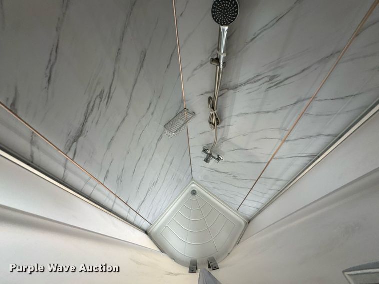 image for item OJ9275 Portable restroom