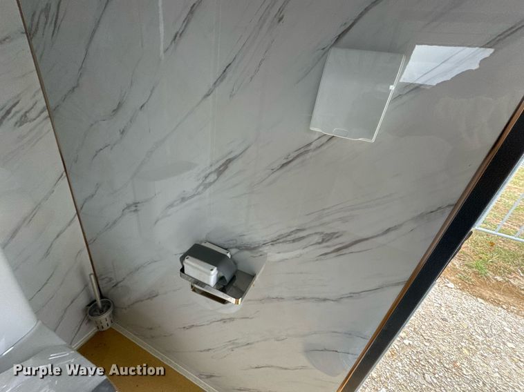 image for item OJ9275 Portable restroom