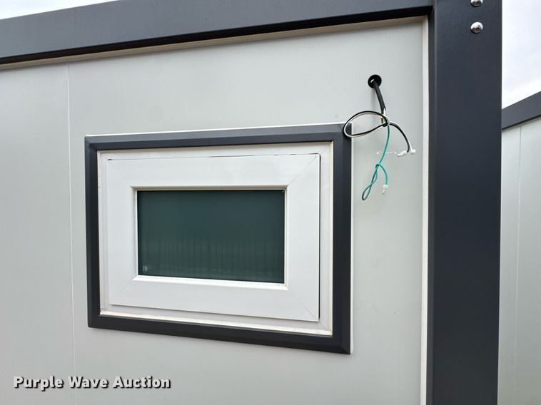 image for item OJ9275 Portable restroom