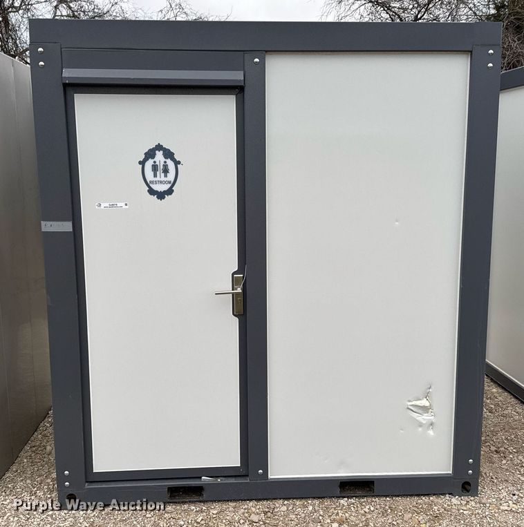 image for item OJ9276 Portable restroom