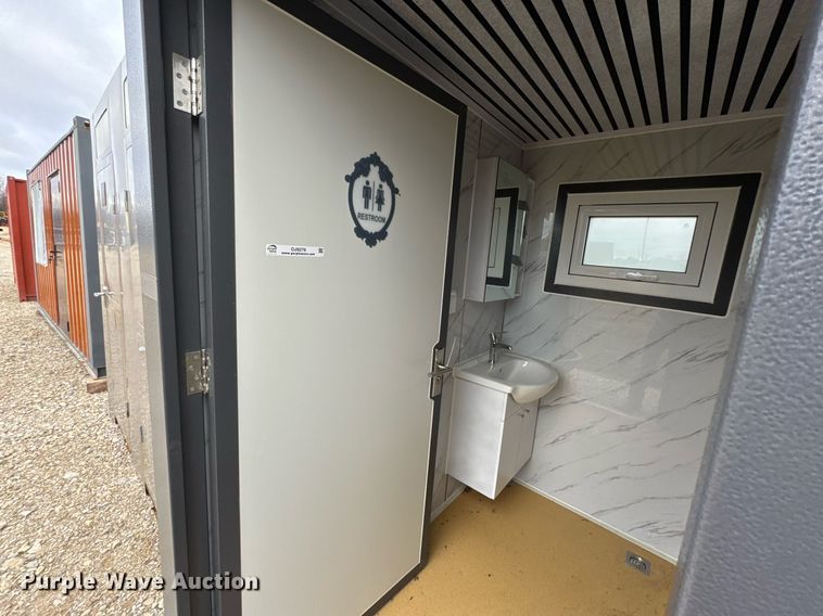 image for item OJ9276 Portable restroom