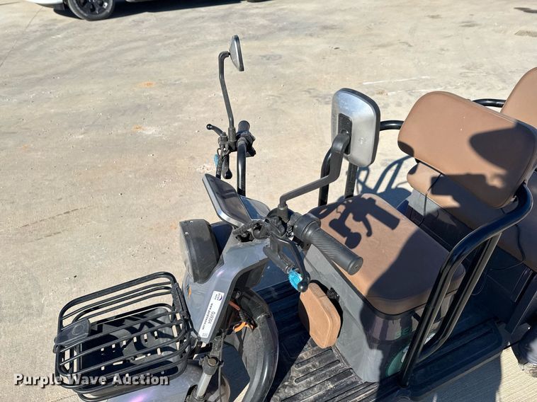 image for item OJ9304 2024 RCcar MP-G3.0 electric tricycle