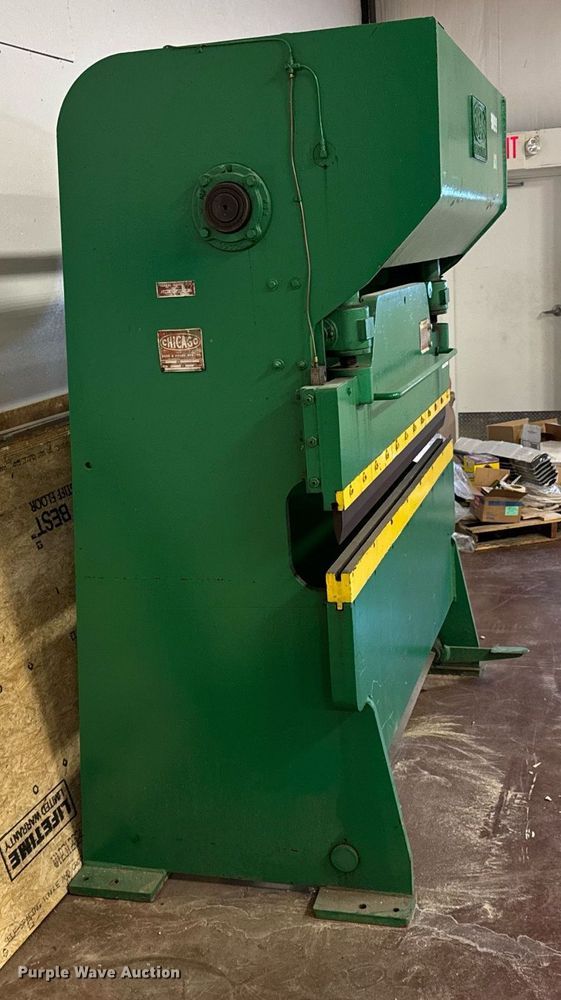 image for item OJ9315 Detroit 56-A press brake