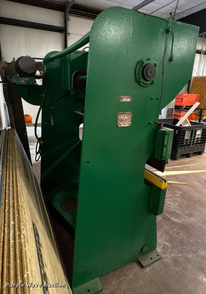 image for item OJ9315 Detroit 56-A press brake