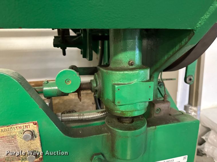 image for item OJ9315 Detroit 56-A press brake