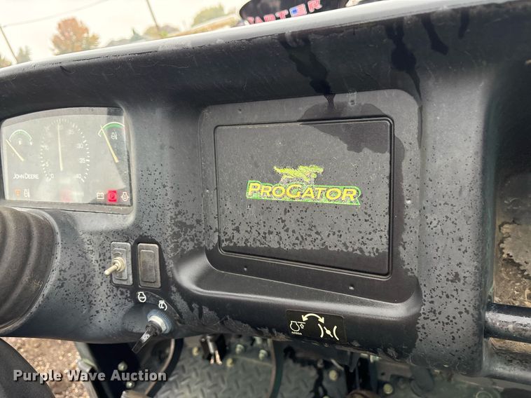 image for item OK9314 2013 John Deere 2030A utility vehicle