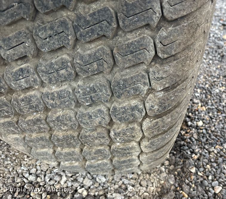 image for item OK9314 2013 John Deere 2030A utility vehicle