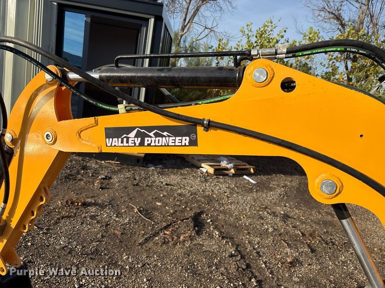 image for item OK9328 2024 Valley Pioneer EM15 mini excavator