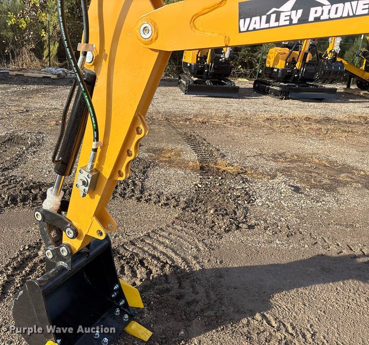 image for item OK9329 2024 Valley Pioneer EM15 mini excavator