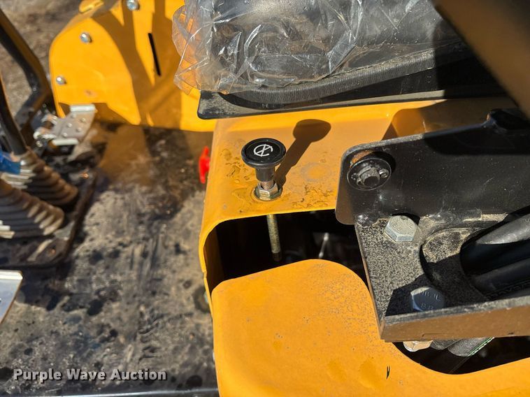 image for item OK9330 2024 Valley Pioneer EM15 mini excavator