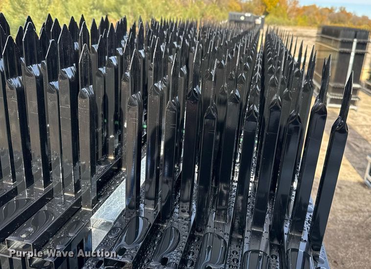 image for item OK9346 (22) fence panels