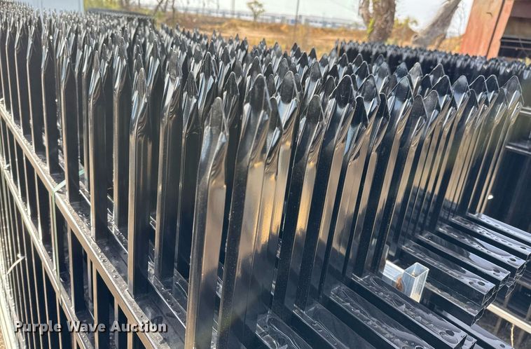 image for item OK9348 (22) fence panels