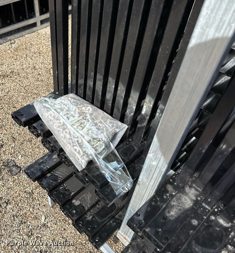 image for item OK9350 (22) fence panels