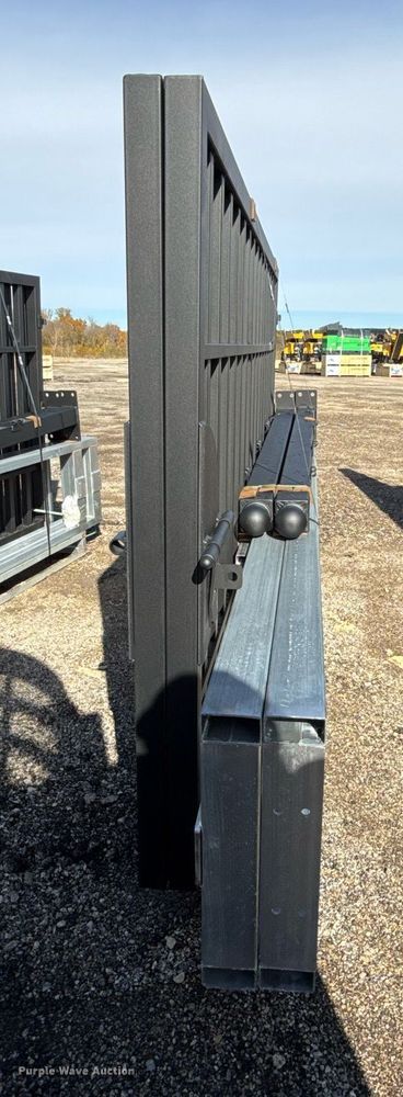 image for item OK9352 (2) gates