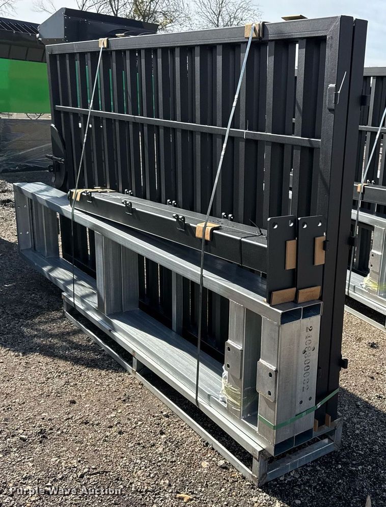 image for item OK9353 (2) gates