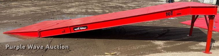 image for item OK9373 Valley Pioneer 10T loading dock ramp