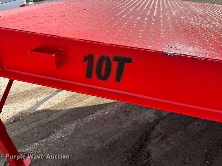 image for item OK9373 Valley Pioneer 10T loading dock ramp