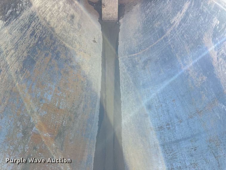 image for item DF8437 2012 Mack CXU613 dump truck