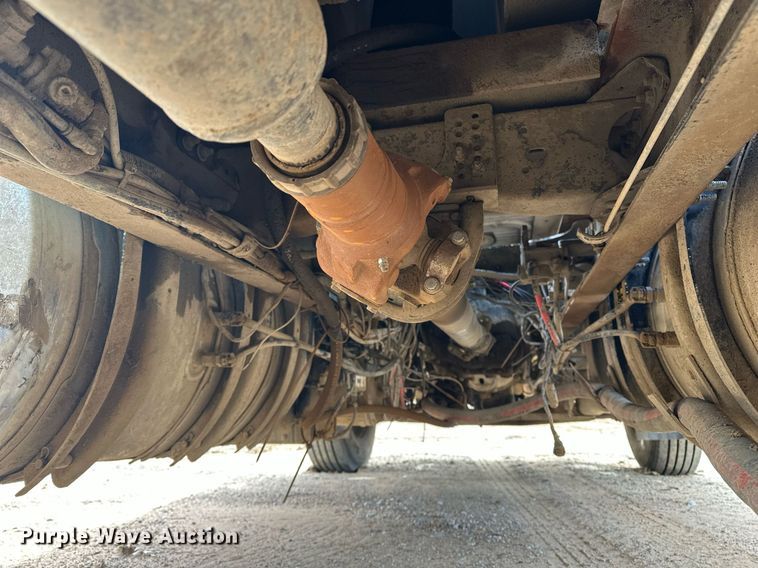 image for item DF8437 2012 Mack CXU613 dump truck