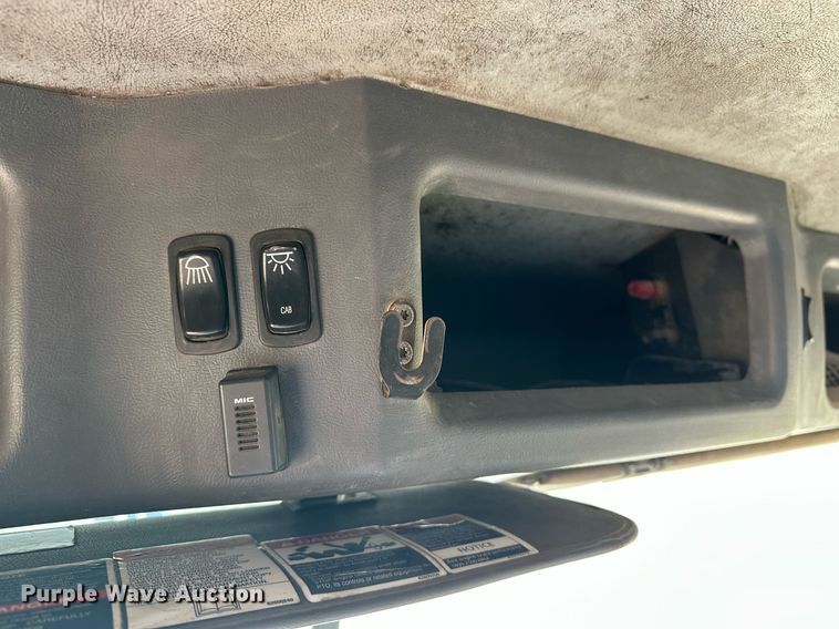 image for item DF8437 2012 Mack CXU613 dump truck