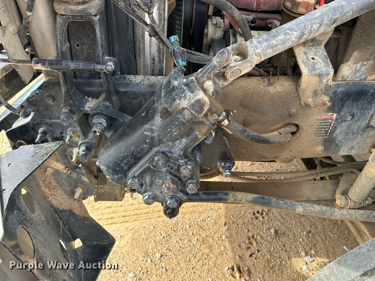 image for item DF8437 2012 Mack CXU613 dump truck