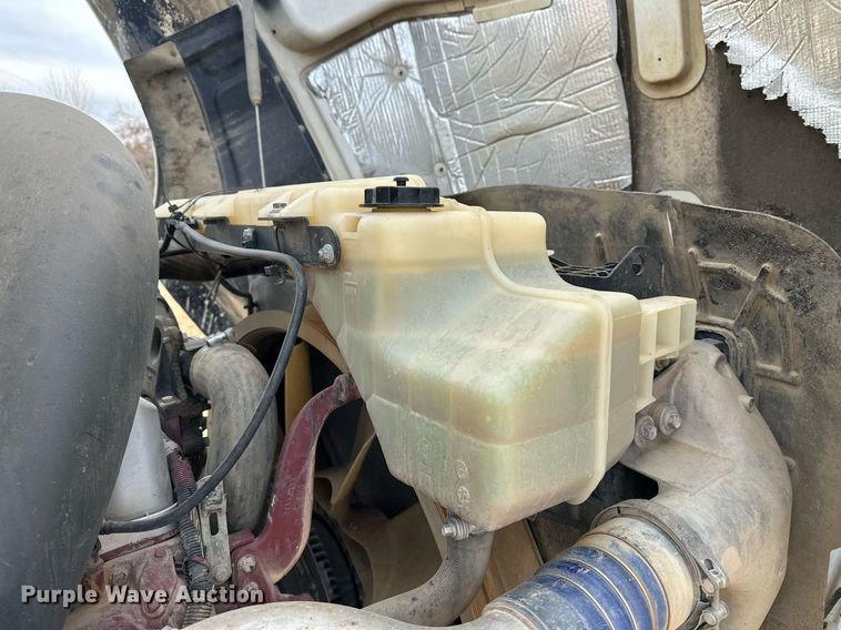 image for item DF8437 2012 Mack CXU613 dump truck