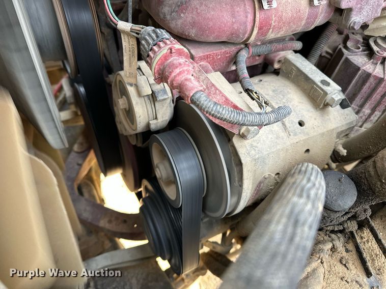 image for item DF8437 2012 Mack CXU613 dump truck