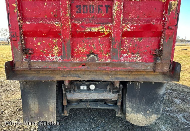 image for item DF8440 2012 Peterbilt 388 dump truck