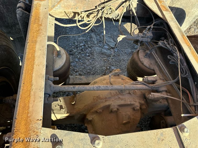 image for item DF8440 2012 Peterbilt 388 dump truck