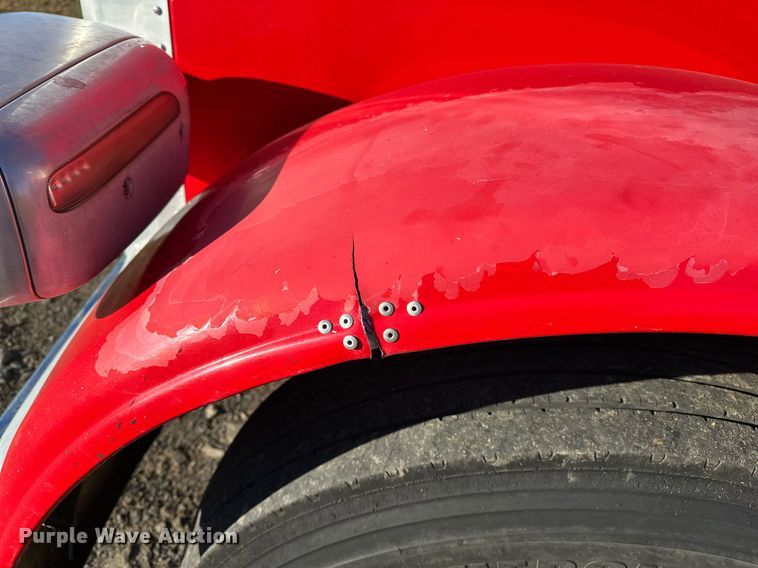 image for item DF8440 2012 Peterbilt 388 dump truck