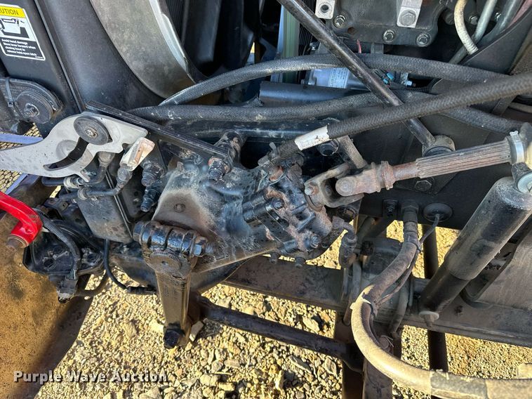 image for item DF8440 2012 Peterbilt 388 dump truck