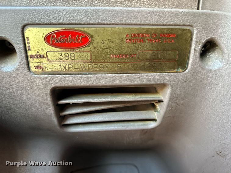 image for item DF8440 2012 Peterbilt 388 dump truck