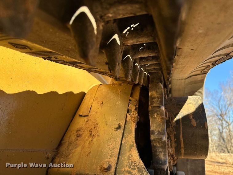 image for item DF8441 2018 John Deere 323E tracked skid steer loader